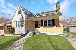 2872 Roseann Ln, Green Township, OH 45239 - Photo 1