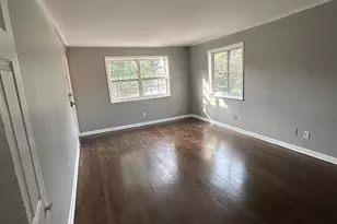 1638 Crest Hill Ave, Cincinnati, OH 45237 - Photo 4