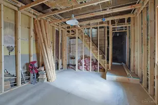 527 Glenwood Ave, Cincinnati, OH 45229 - Photo 6