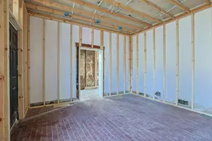 527 Glenwood Ave, Cincinnati, OH 45229 - Photo 4