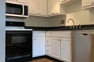 9767 Bunker Hill Ln, Montgomery, OH 45242 - Photo 14