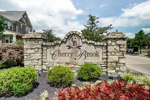 6738 Cherry Leaf Ct, Deerfield Township, OH 45040 - Photo 2