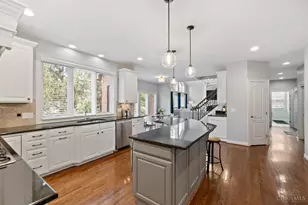 6738 Cherry Leaf Ct, Deerfield Township, OH 45040 - Photo 10