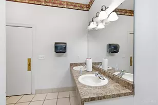 810 N Broadway St, Lebanon, OH 45036 - Photo 16