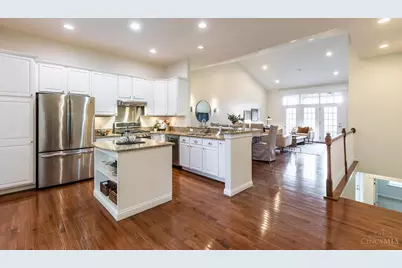 5873 Falling Brook Drive, Mason, OH 45040 - Photo 6