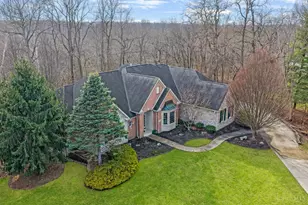 771 Cedar Dr, Miami Township, OH 45140 - Photo 2