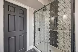 2655 Harrison Ave, Cincinnati, OH 45211 - Photo 30