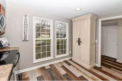 10802 Lakehurst Court #114, Sycamore Township, OH 45242 - Photo 10