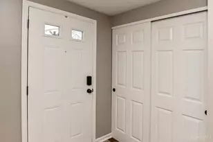 10802 Lakehurst Ct, Sycamore Township, OH 45242 - Photo 4