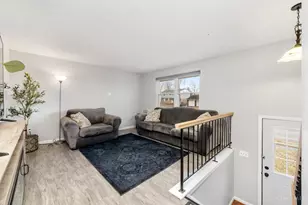 11484 Ravensburg Ct, Forest Park, OH 45240 - Photo 2