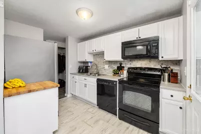 11484 Ravensburg Court, Forest Park, OH 45240 - Photo 8