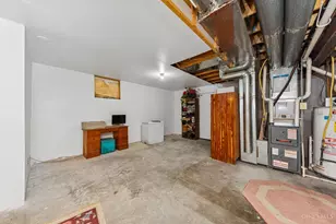 10228 Springbeauty Ln, Springfield Township, OH 45231 - Photo 22