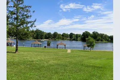 1564 Fredrick Strasser Drive, Perry Township, OH 45118 - Photo 8