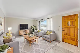 330 Kenyon Dr, Hamilton, OH 45015 - Photo 2