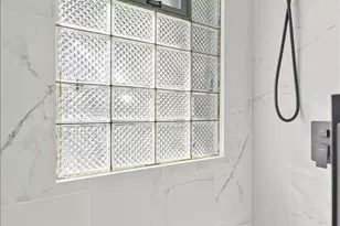 3373 Kathy Ln, Cincinnati, OH 45238 - Photo 16