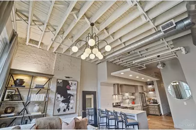 813 Broadway Street #404, Cincinnati, OH 45202 - Photo 24