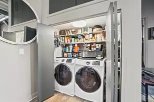 813 Broadway St, Cincinnati, OH 45202 - Photo 36