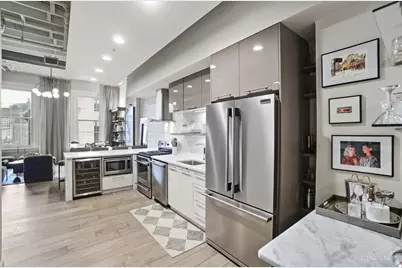 813 Broadway Street #404, Cincinnati, OH 45202 - Photo 12