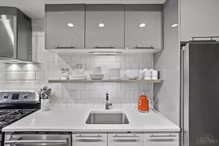 813 Broadway St, Cincinnati, OH 45202 - Photo 14