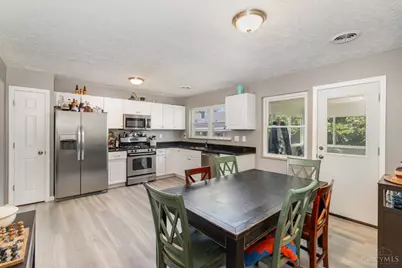 6966 Beechmont Avenue, Anderson Township, OH 45230 - Photo 8