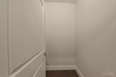 3912 Edwards Road, Cincinnati, OH 45209 - Photo 14