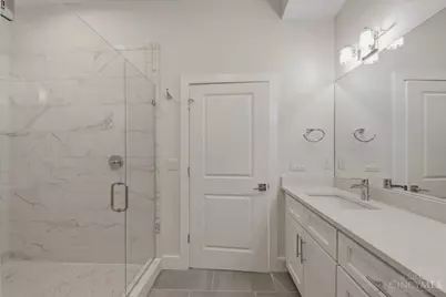 3912 Edwards Road, Cincinnati, OH 45209 - Photo 46