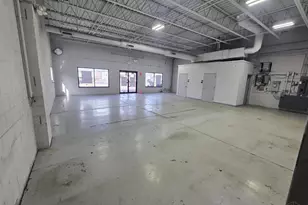 5101 Crookshank Rd, Cincinnati, OH 45238 - Photo 1