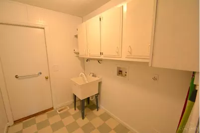 340 River Valley Dt, Fairfield, OH 45014 - Photo 14