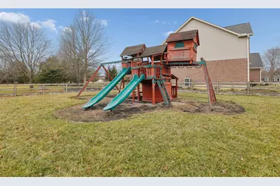 8179 Worcester Drive, Hamilton Township, OH 45039 - Photo 44