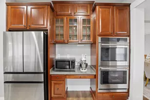 8179 Worcester Dr, Hamilton Township, OH 45039 - Photo 10