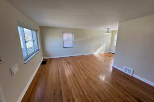 2507 Kellerman Ave, Golf Manor, OH 45237 - Photo 4