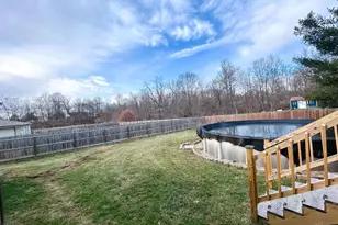 300 Adare Ct, Lynchburg, OH 45142 - Photo 2