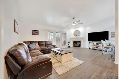 7893 Jessies Way #303, Fairfield Township, OH 45011 - Photo 4