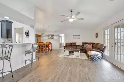 7893 Jessies Way #303, Fairfield Township, OH 45011 - Photo 6