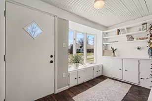 7719 Dearborn Ave, Deer Park, OH 45236 - Photo 2