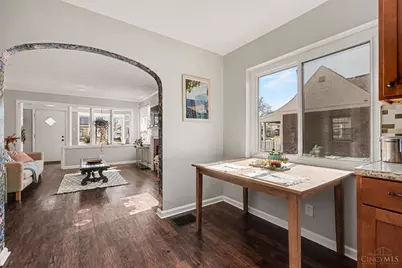 7719 Dearborn Avenue, Deer Park, OH 45236 - Photo 10