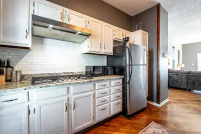 305 Klotter Avenue, Cincinnati, OH 45219 - Photo 16