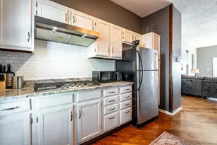 305 Klotter Ave, Cincinnati, OH 45219 - Photo 16