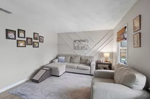 7279 Fairground, Blanchester, OH 45107 - Photo 4