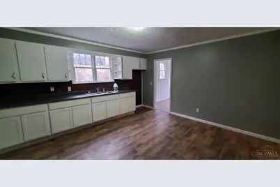 8756 St Rt 140, Bloom Twp, OH 45694 - Photo 6