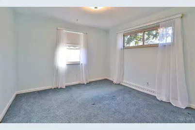 10022 Lakeside Drive, Cincinnati, OH 45231 - Photo 24