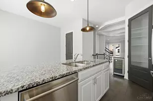 121 Lowe Ln, Dayton, OH 45402 - Photo 22