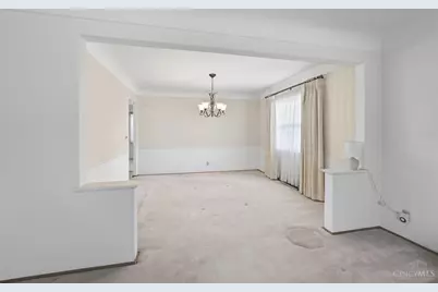 6639 Plantation Way, Cincinnati, OH 45224 - Photo 8