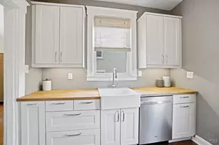 2437 Kenilworth Ave, Norwood, OH 45212 - Photo 16