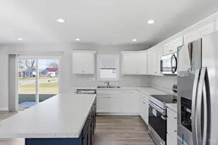 910 Vine St, Washington Court House, OH 43160 - Photo 18