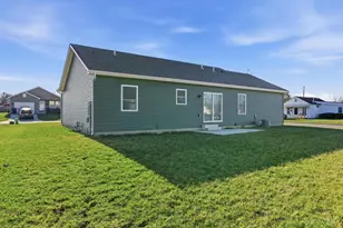 910 Vine St, Washington Court House, OH 43160 - Photo 4