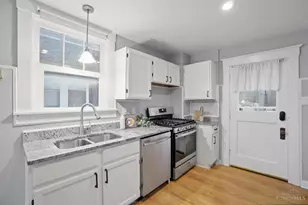 3786 Aylesboro Ave, Cincinnati, OH 45208 - Photo 12