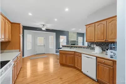 11440 Mill Road, Forest Park, OH 45240 - Photo 10