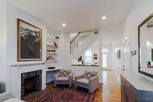 423 Milton St, Cincinnati, OH 45202 - Photo 2