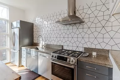 423 Milton Street, Cincinnati, OH 45202 - Photo 10